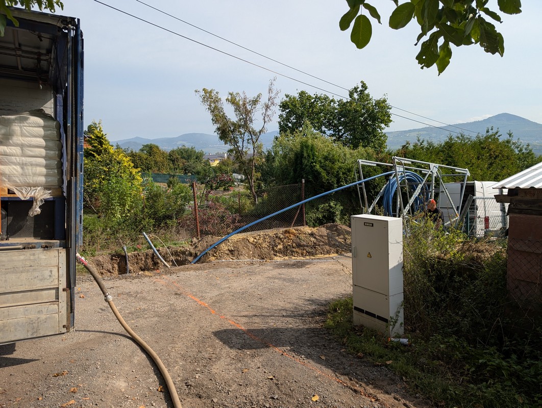 PXL_20250910_084515289